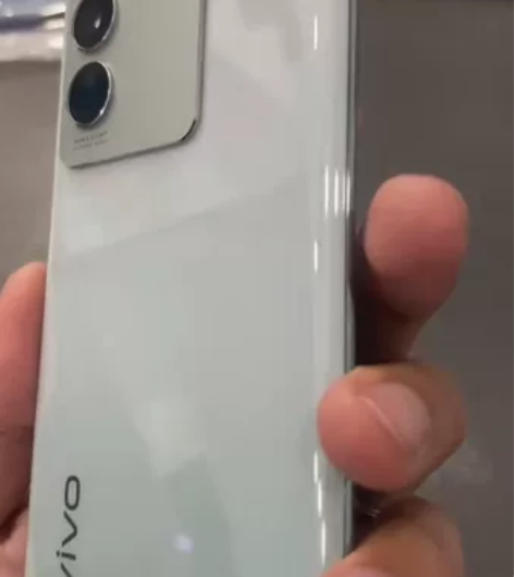 ?vivo S16 8-256颜如玉国行5...