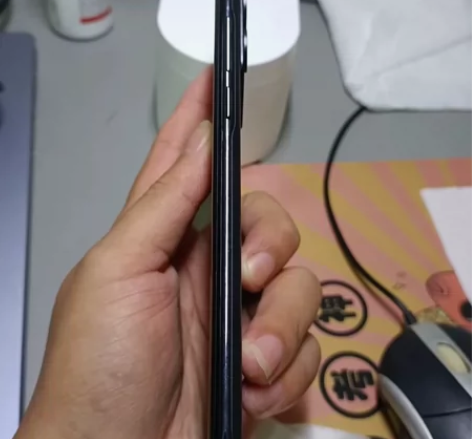 vivos16   8+128g 运行内存...