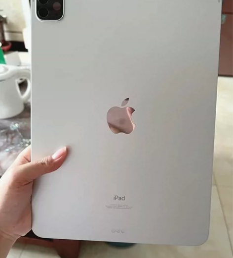 考完研不用咯，女生送笔出iPad2021款...