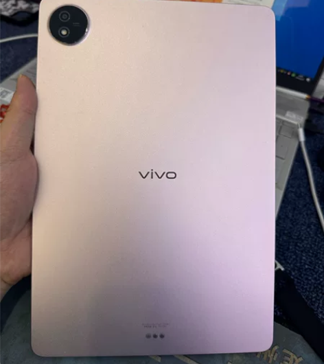 VIVO pad Air，12+256，成...