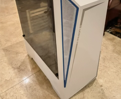 攀升品牌机白色机箱+5个爱国者风扇，成色非...