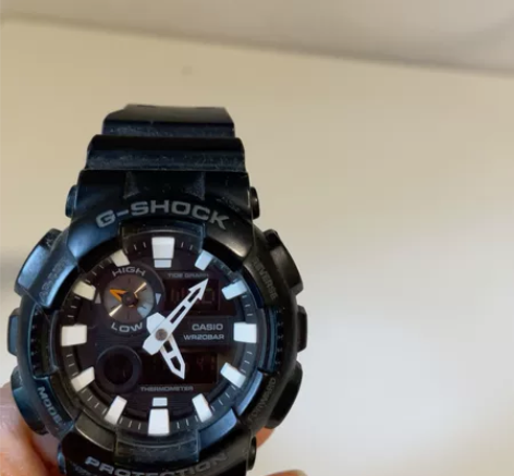 为了高考买了看时间，后来就没一直闲置在家 ...