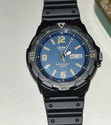 正品 卡西欧手表 正品的我不喜欢这个款式看...