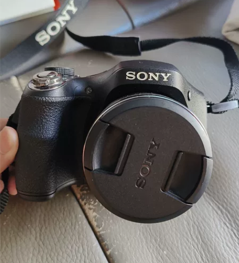 索尼DSC-H300，有包装，急出 感兴趣...