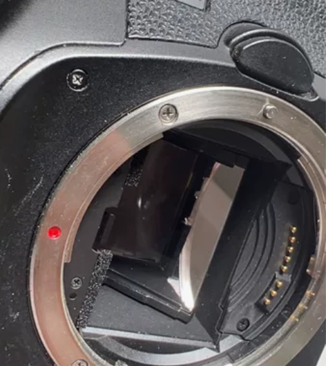 佳能5D一代，功能正常，附副厂電池2顆，充...