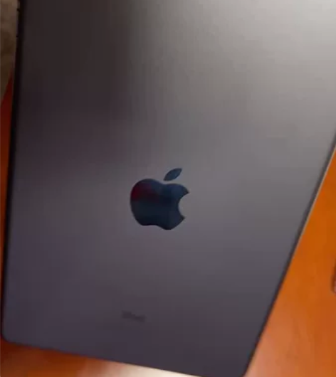 iPad mini5。无拆无修无暗病。新的...