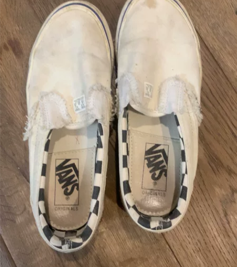 vans 反转，四五百买的 感兴趣的话点“...