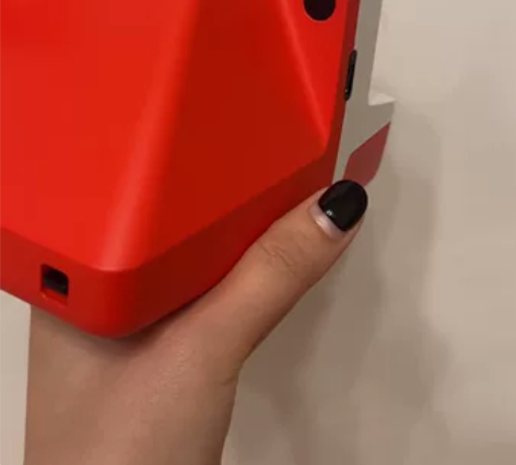 宝丽来NOW拍立得相机（红色） 朋友送的，...