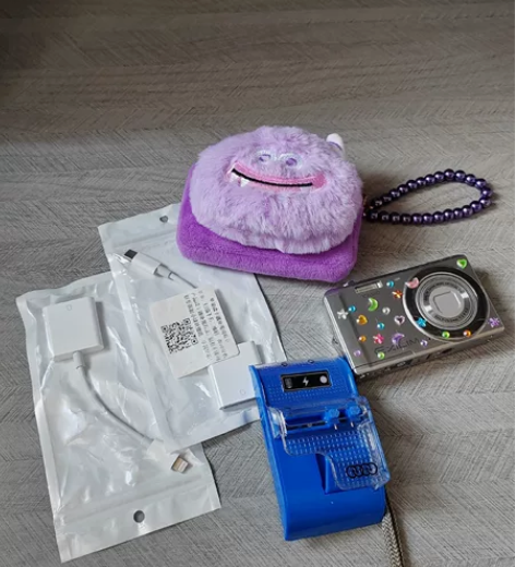 ccd卡西欧z88 有充电器 内存卡 安卓...