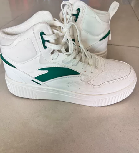 是安踏！是安踏！是安踏！ 重要的事情说三遍...