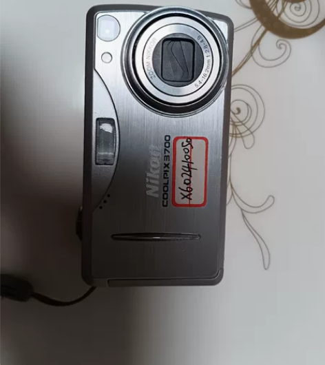 尼康COOLPIX3700相机，镜头坏，开...