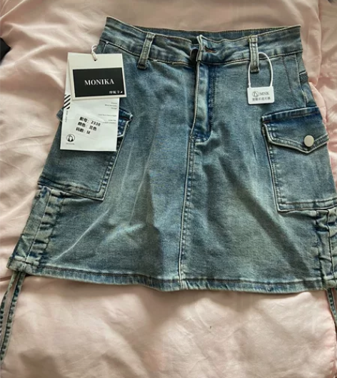 原相机实拍图，质量很好的，全新的喜欢可以下...