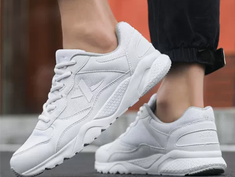 特步男鞋夏季运动鞋2023新款白色网面透气...