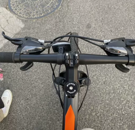 变速山地车26寸 去年暑假八月份购入仅骑过...