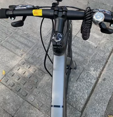 有发票 没骑几次 新车1900 感兴趣的话...