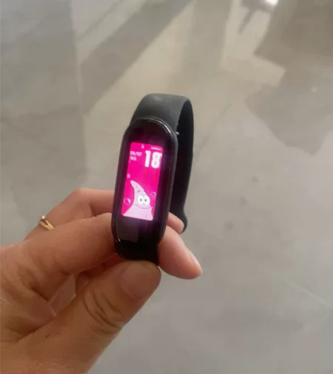 小米手环5NFC，无充电器，50元有需要的...
