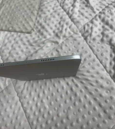 自用iPad Pro2021 128国行银...