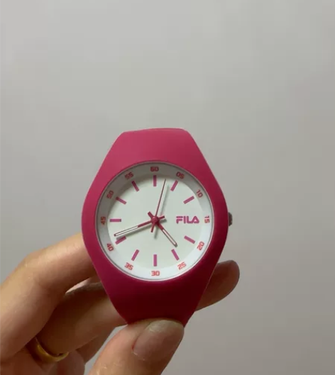 正品保证 自己购买的 恨自己无脑购入 没戴...