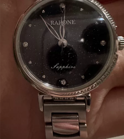 雷诺手表 专柜1780入的  高中买来就带...