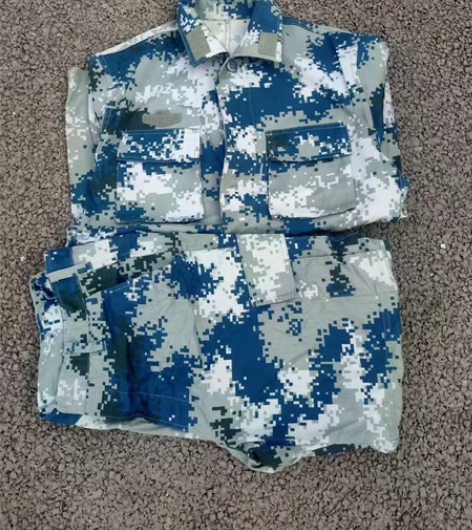 二手冬季夏季迷彩套装，七八新成色，9新以上...