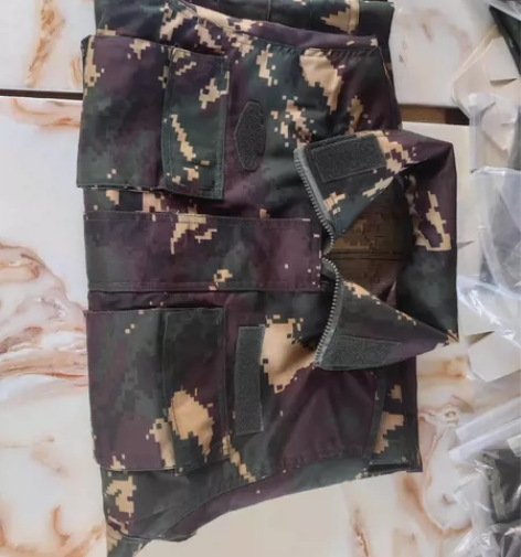 全新猎人迷彩尺码齐全  静电丝面料   1...