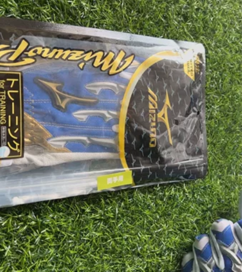 美津浓棒球打击手套，击球手套 pro 全新...