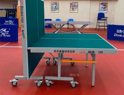 【亏本处理】室内标准乒乓球桌家用可折叠式移...
