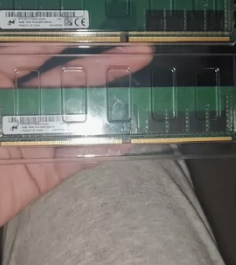 ddr4 16g 3200镁光台式内存 是...