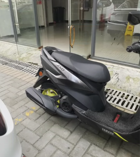 2024年二月的雅马哈福喜，准新车，跑了一...