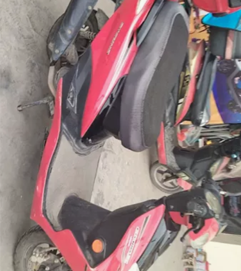 坤豪牌踏板车125便宜卖,8成新,好起动 ...