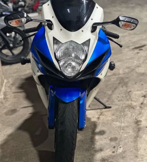 出售14年铃木L4小R！600CC黄金排量...