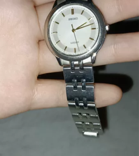 精工LUCENT系列 ，中古表 ，超薄机芯...