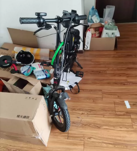 买来只骑了3个月，现在用不上了 感兴趣的话...