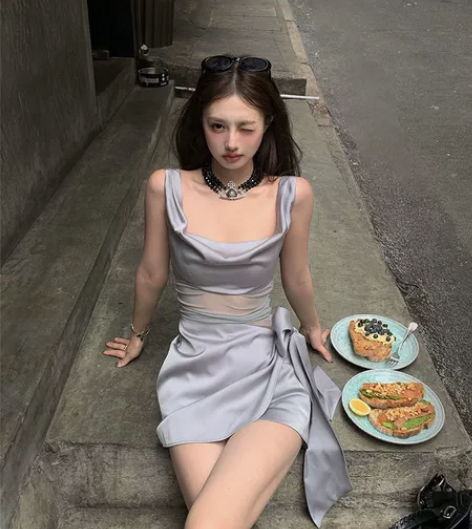 缎面连衣裙女夏法式高级感吊带小众气质裙子 ...