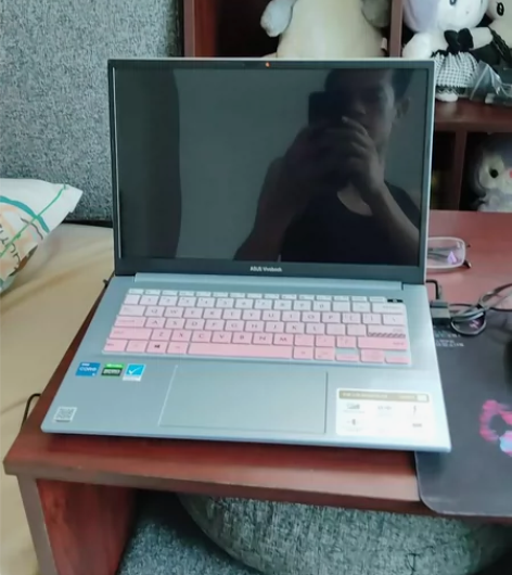 华硕无畏14pro,没开过几次机,一直闲置...