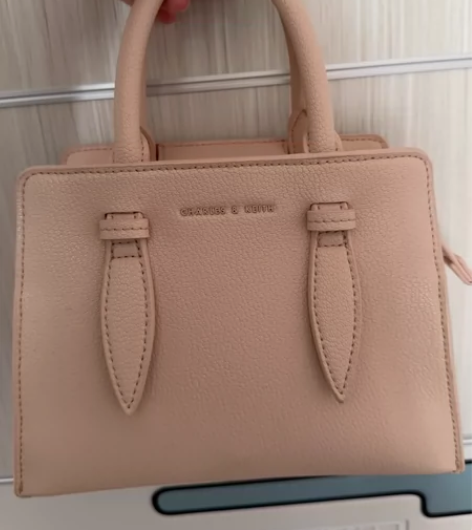 品牌官网购买 轻微使用痕迹 出闲置 CHA...