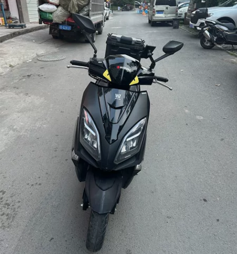 22年望江铃木uy125踏板摩托车，有牌有...