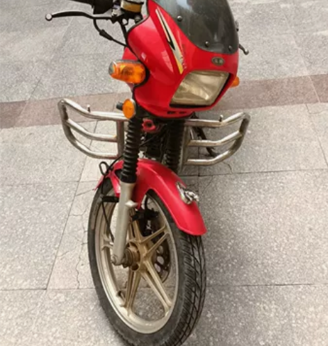 卖铃木钻豹125一台，八成新，2000块 ...