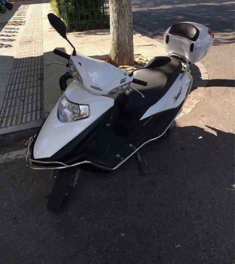 五羊本田喜鲨125，1万公里，逐步增加，手...