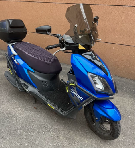 铃木UY踏板，公户的摩托车，19年的，验车...