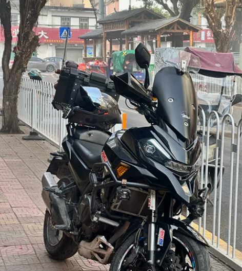 忍痛割爱 出自用摩瑞MG500 能越野能压...