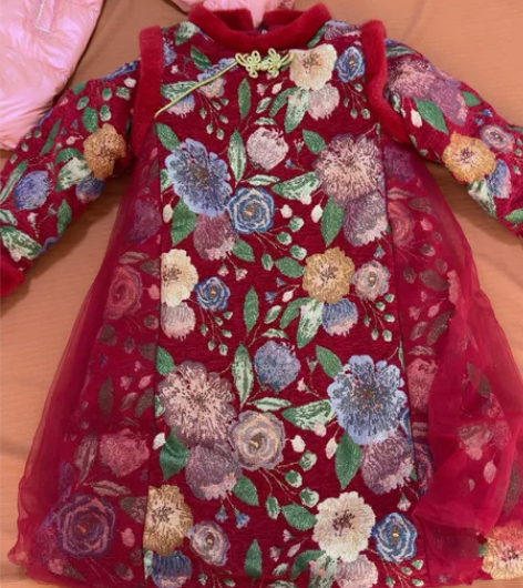 2024冬季新款女宝宝拜年服女小童唐装汉服...