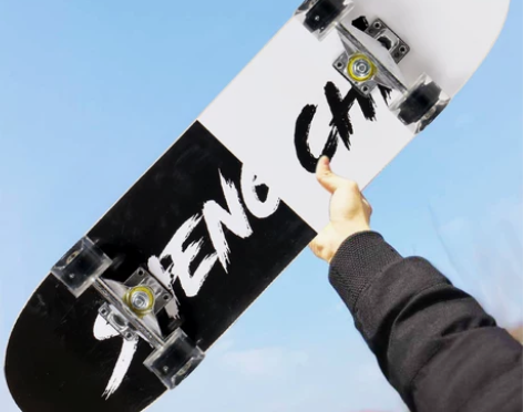 专业滑板 闪光初学者成人女生青少年儿童四轮...