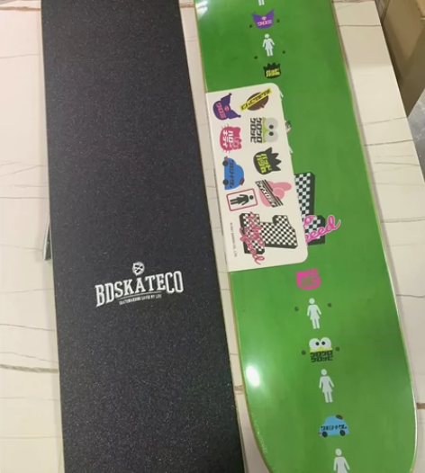 全新进口滑板板面girl三丽鸥联名库洛米（...