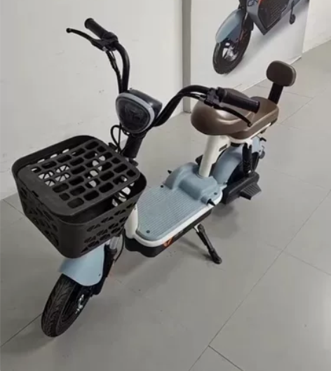 二手雅迪电动车。车子没有任何问题。3个月的...