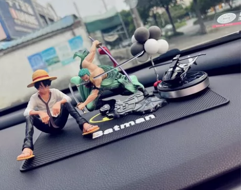 海贼王车载摆件路飞索隆车载装饰动漫手办车内...