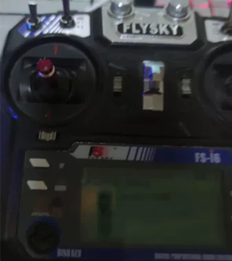 自组穿越机,能连接betaflight,电...