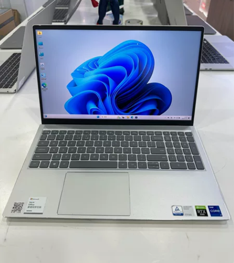 Dell灵越7510，配置：i7 1180...