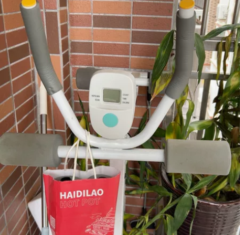 卷腹，练型，练腰，核心锻炼，可以帮助减腰腹...