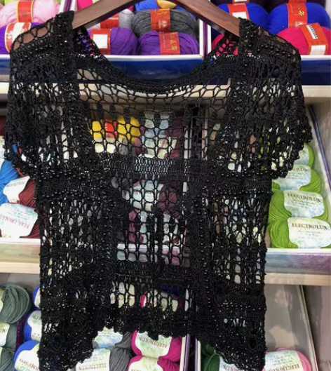 全新纯手工钩织冰丝网衫外搭～ 黑色的珠珠点...